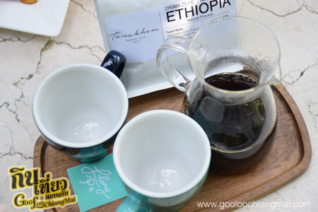 ร้าน หลงป่า Lhong-Pa : Coffee Bar And Home Cooking