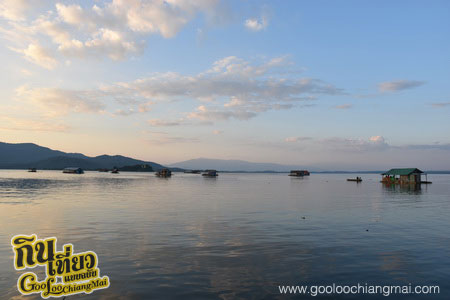 เรือนแพธารทิพย์ ทะเลสาบดอยเต่า