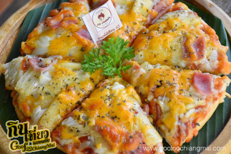 ร้าน ไม้เฮือน 60 Doi Chaang Coffee @ Mae Rim