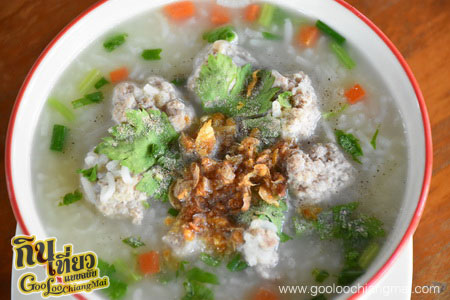 ร้าน ไม้เฮือน 60 Doi Chaang Coffee @ Mae Rim