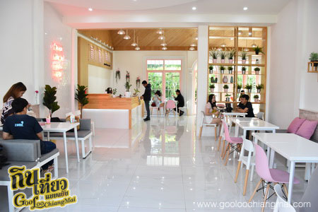 ร้าน Crush on me cafe