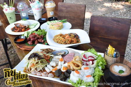 ร้าน กาแฟไม้ป่าเดียวกัน ดื่ม&แดก cafe’