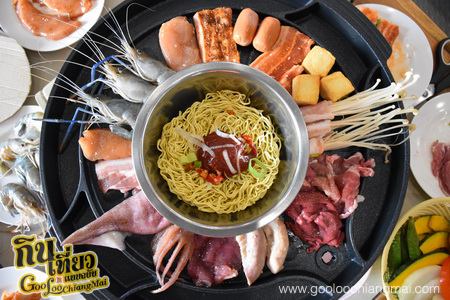 ร้าน ตัวแตกโต้ม jj market Doowa Taek Tom2