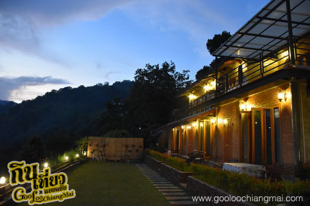 ร้าน บ้านสวนเมญ่า Bann Suan MAYA
