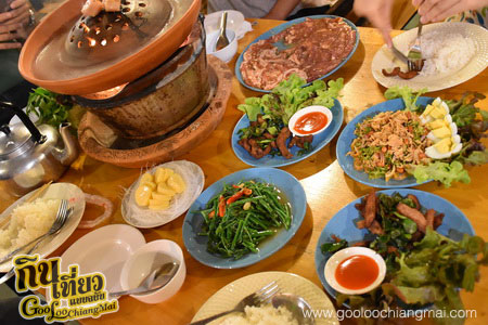 ร้าน บ้านสวนเมญ่า Bann Suan MAYA