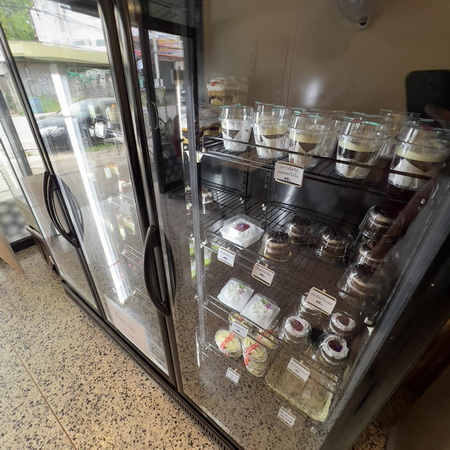 ร้าน ของโปรด อ.ฝาง