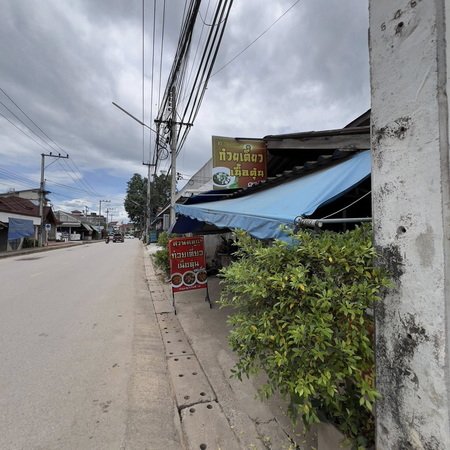 ร้าน สวนดอก ก๋วยเตี๋ยวเนื้อตุ๋น อ.ฝาง