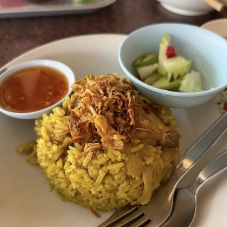 ร้าน ปาริชาต อ.ฝาง
