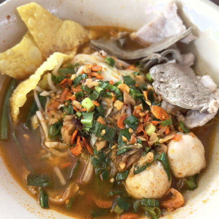 ร้าน แป้งเส้น ข้าวซอยแห้งเมืองฝาง อ.ฝาง