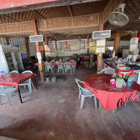 ร้าน อาหารอิสลาม ต.ท่าตอน อ.แม่อาย