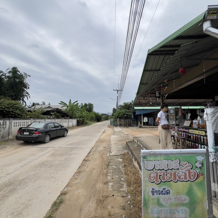 ร้าน โบโบ บ้านท่าปู ต.แม่นาวาง อ.แม่อาย