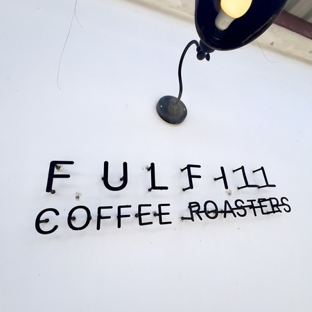 ร้าน FULFILL COFFEE อ.แม่อาย