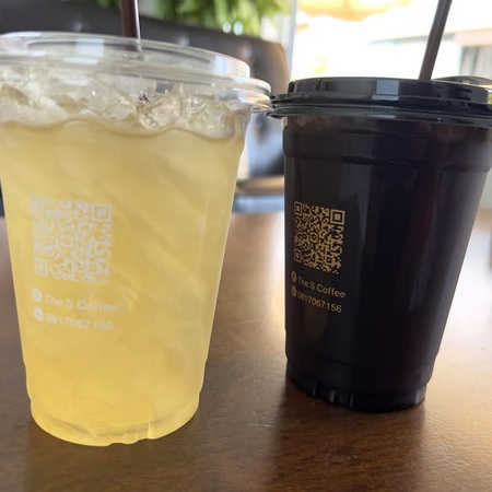 ร้าน The S Coffee บ้านศรีดอนแก้ว อ.แม่อาย